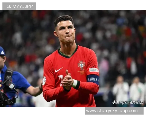 足坛传奇人物以穿烂足球鞋为标志的坚持与拼搏精神分析 足坛传奇人物以穿烂足球鞋为标志的坚持与拼搏精神分析